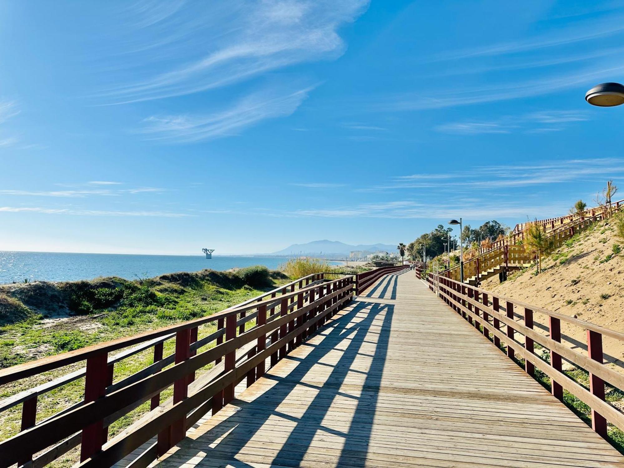 Frente A La Playa Apartamento Boutique En Marbella Bagian luar foto