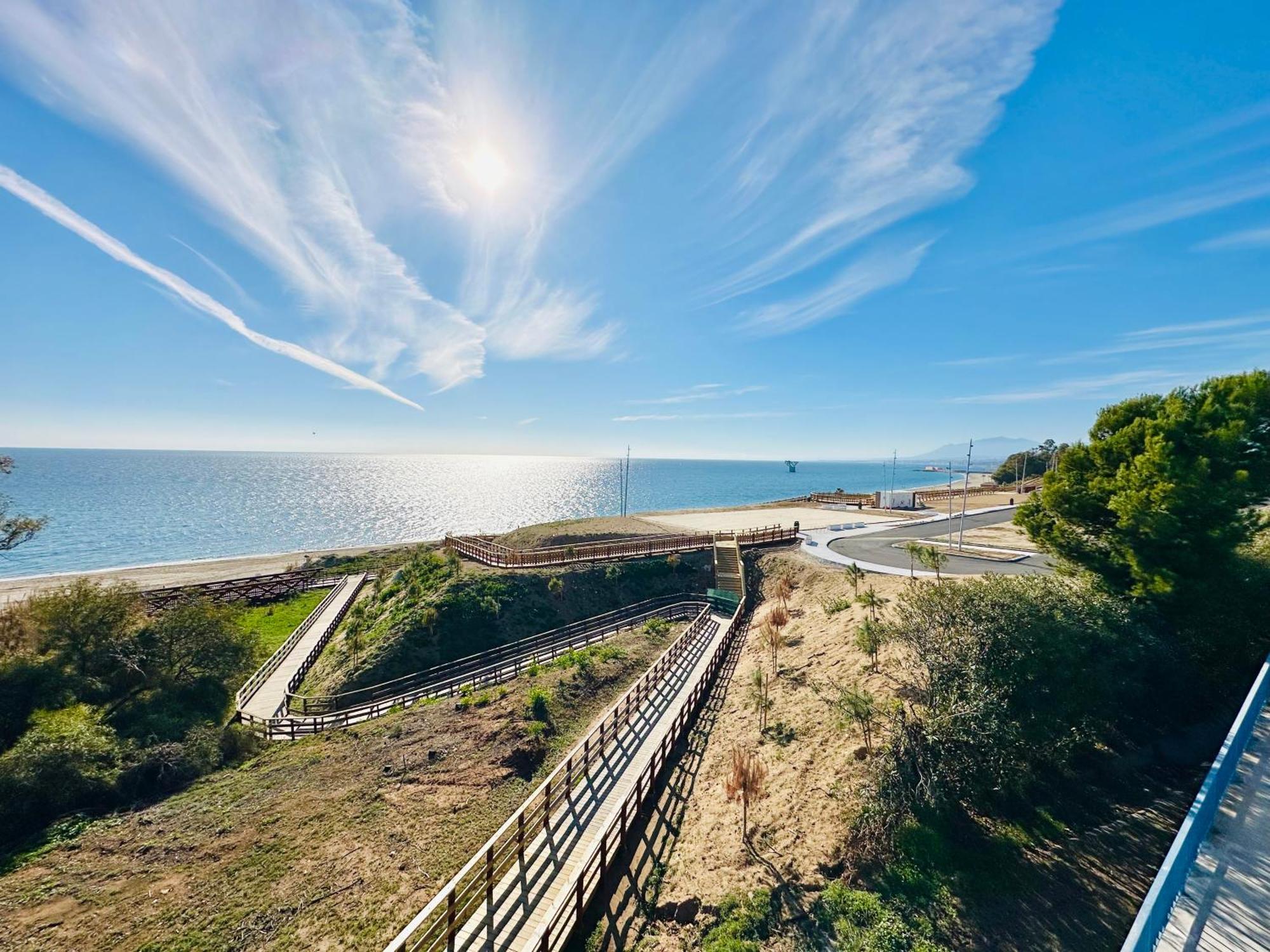 Frente A La Playa Apartamento Boutique En Marbella Bagian luar foto