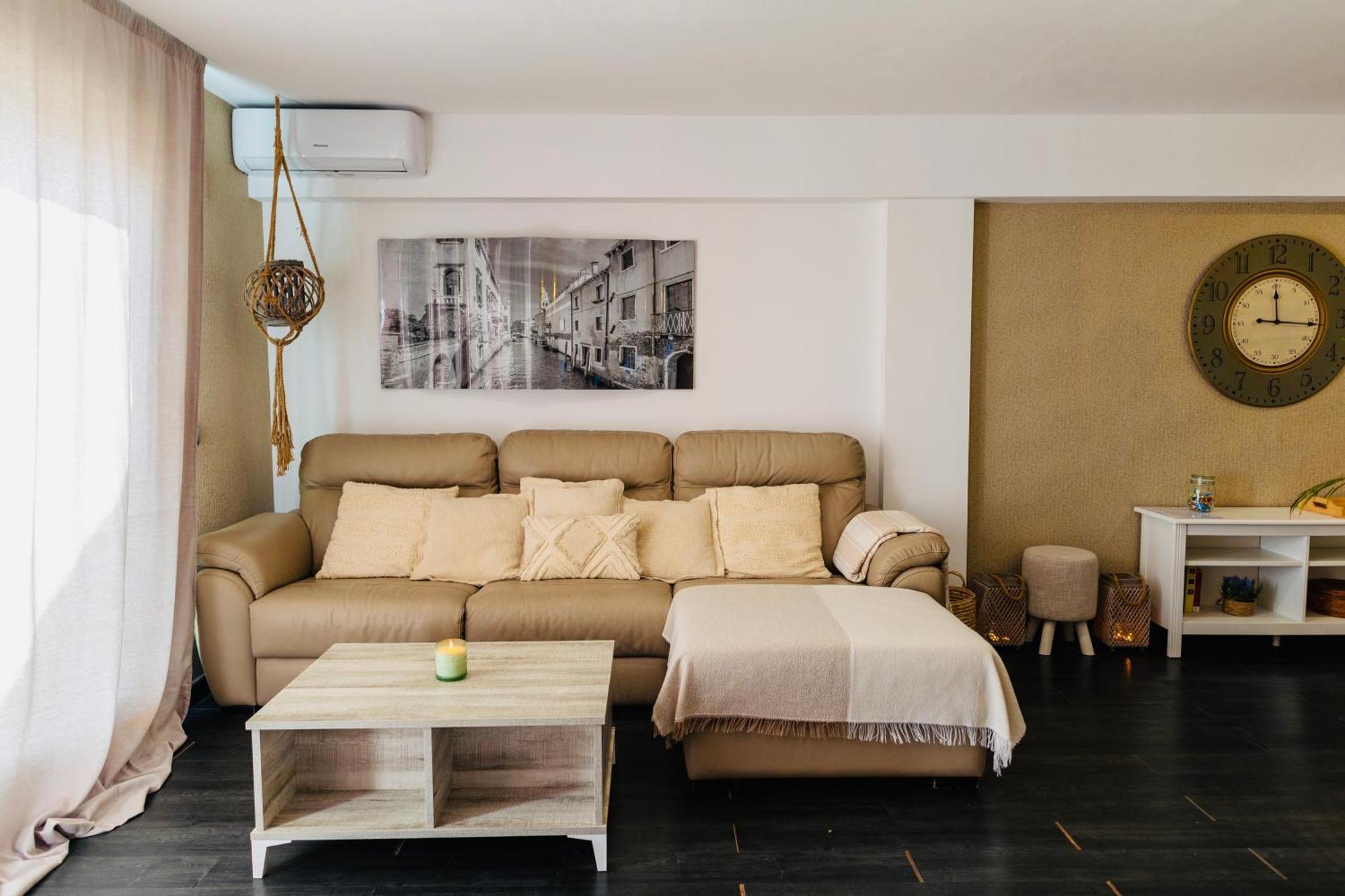 Frente A La Playa Apartamento Boutique En Marbella Bagian luar foto