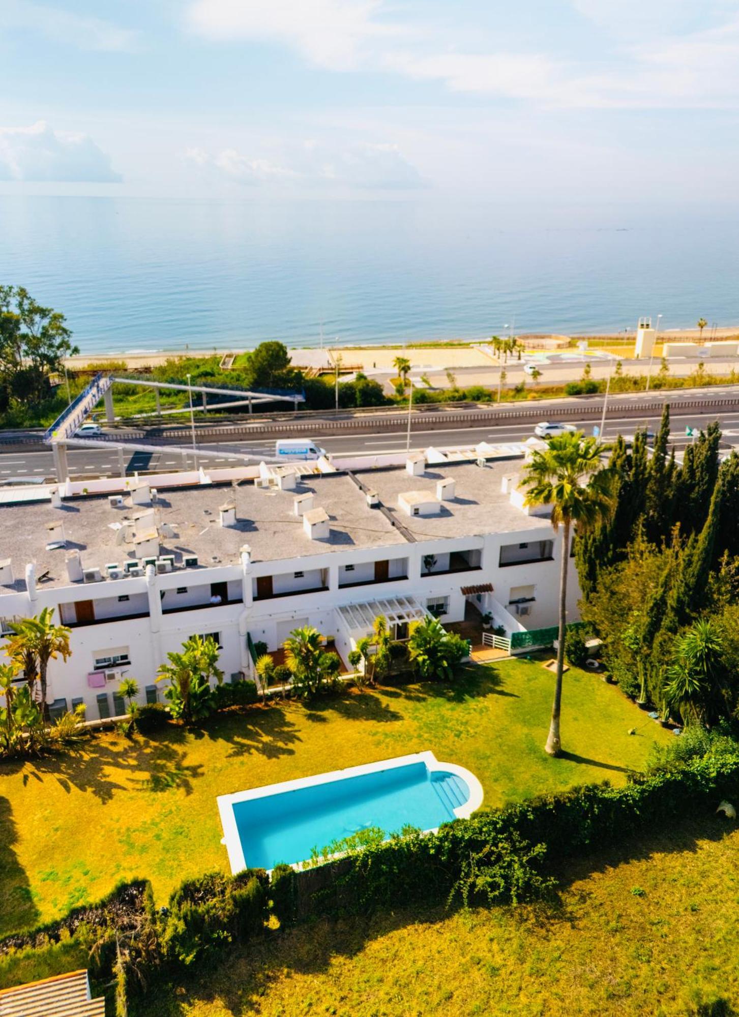 Frente A La Playa Apartamento Boutique En Marbella Bagian luar foto