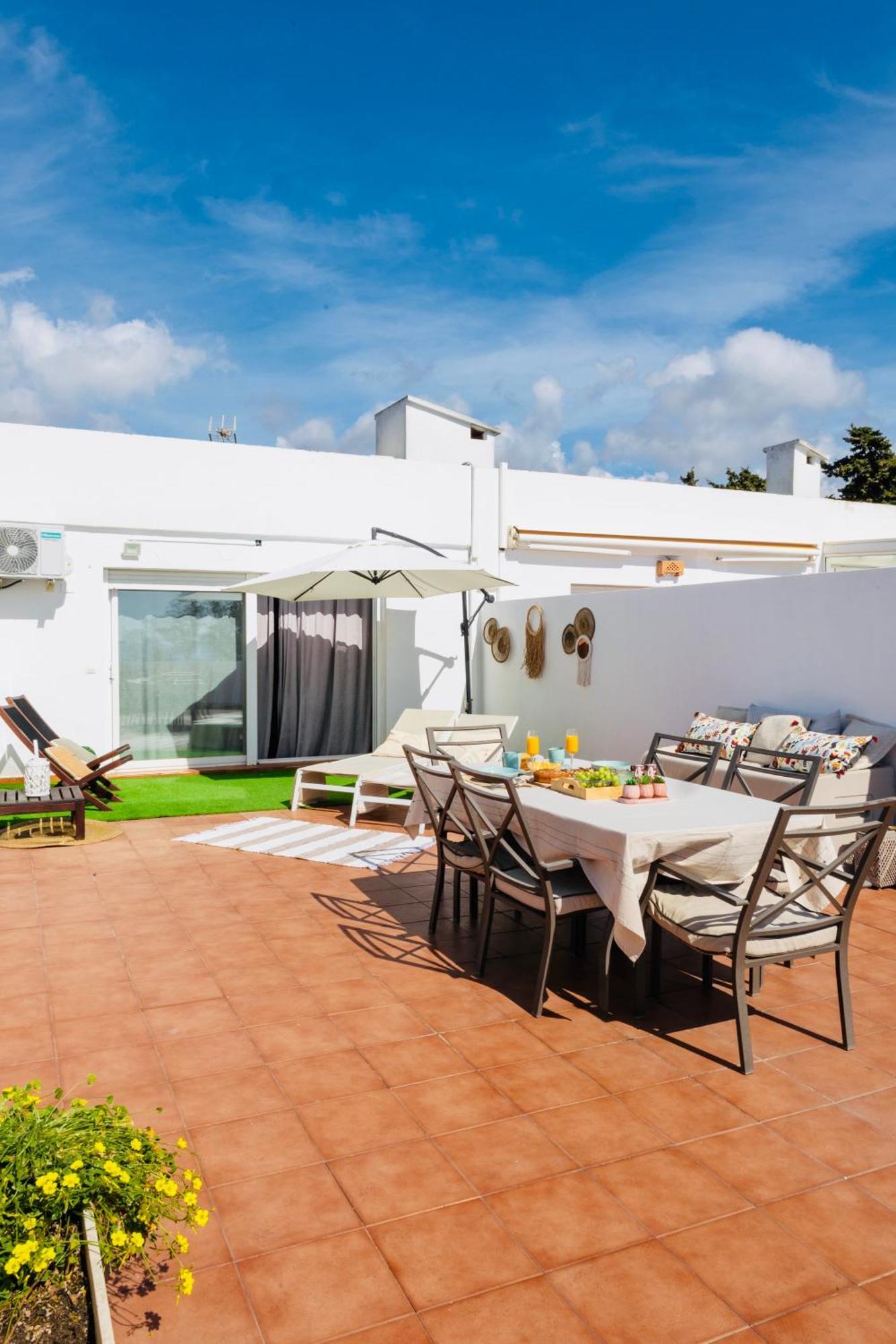 Frente A La Playa Apartamento Boutique En Marbella Bagian luar foto